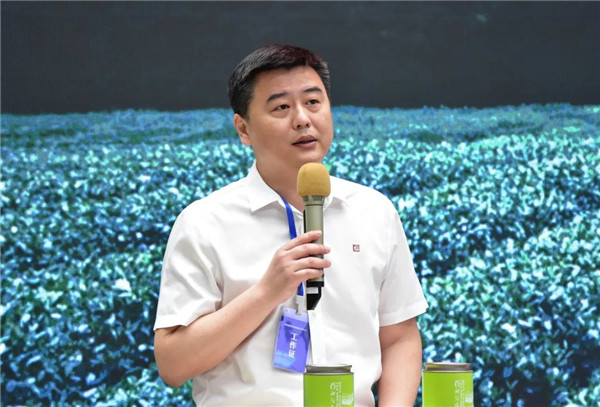 新理念、新時(shí)尚、新方式、新感受——德宇集團(tuán)舉行2022得雨活茶新品發(fā)布推廣會(huì)